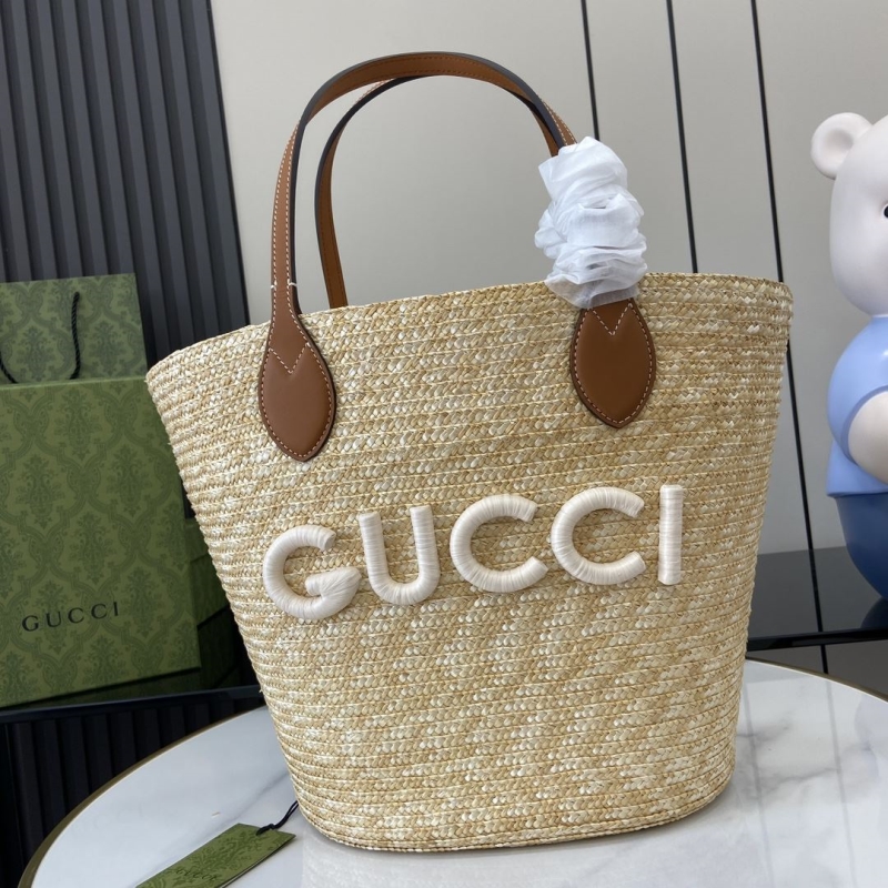 G*u*i shopping bags